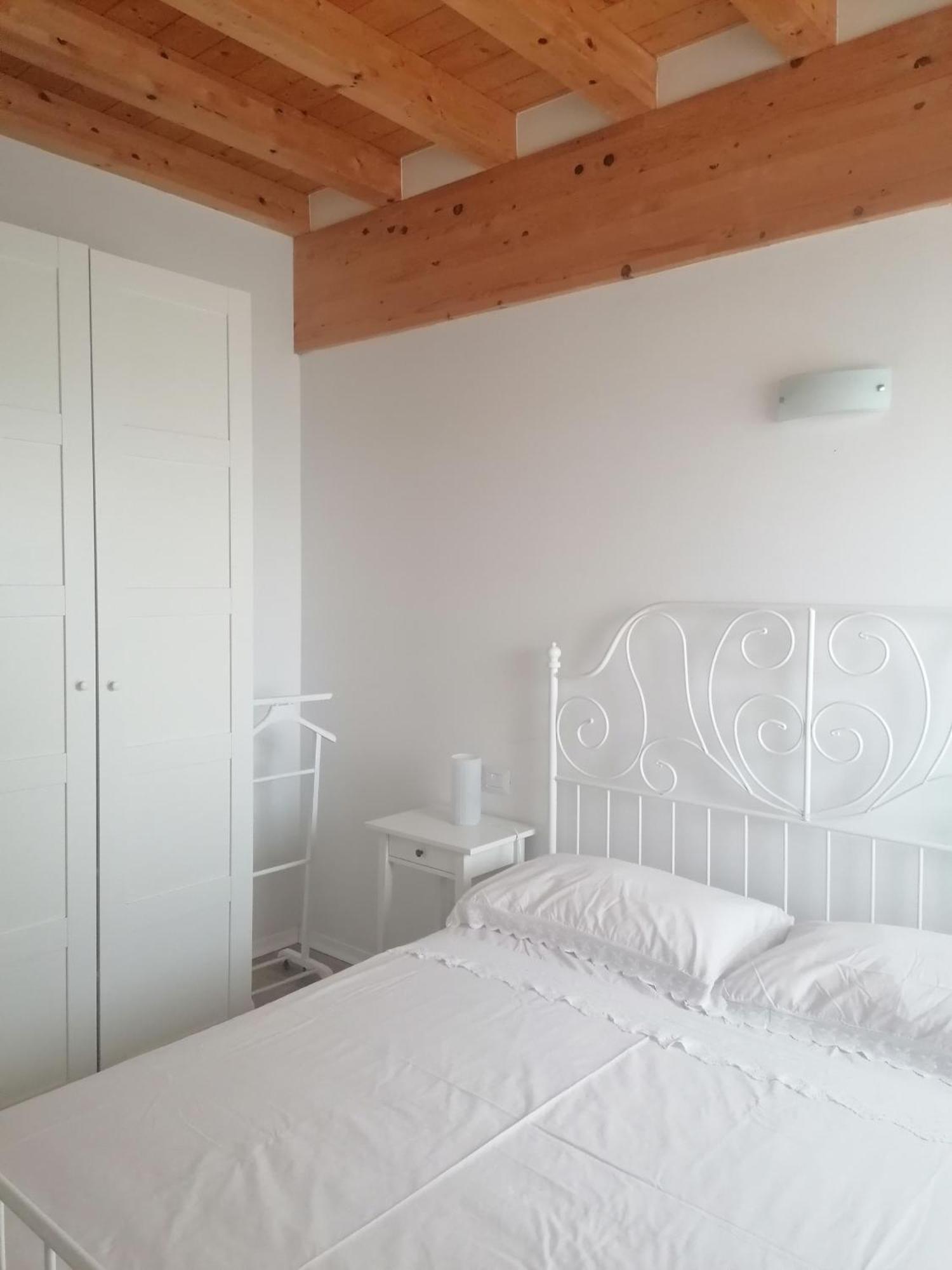 Il Giardino Nella Valle Belvedere Ostrense Habitación foto