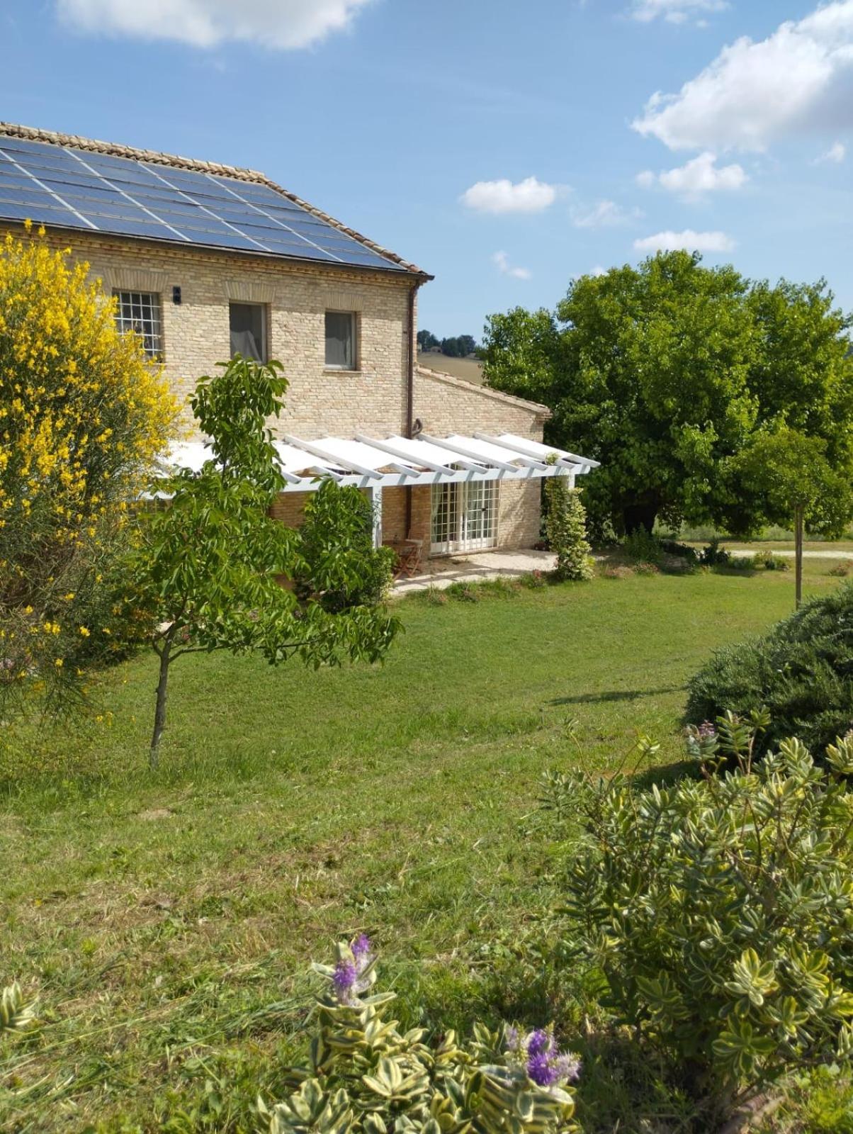 Il Giardino Nella Valle Belvedere Ostrense Habitación foto